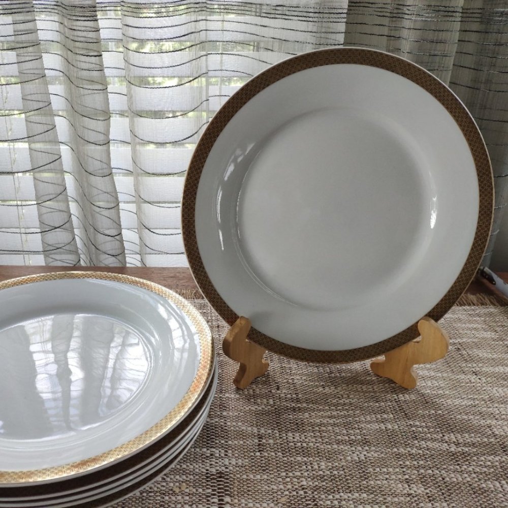 VTG Favolina 6 Gold Gilded Pattern Dinner Plates